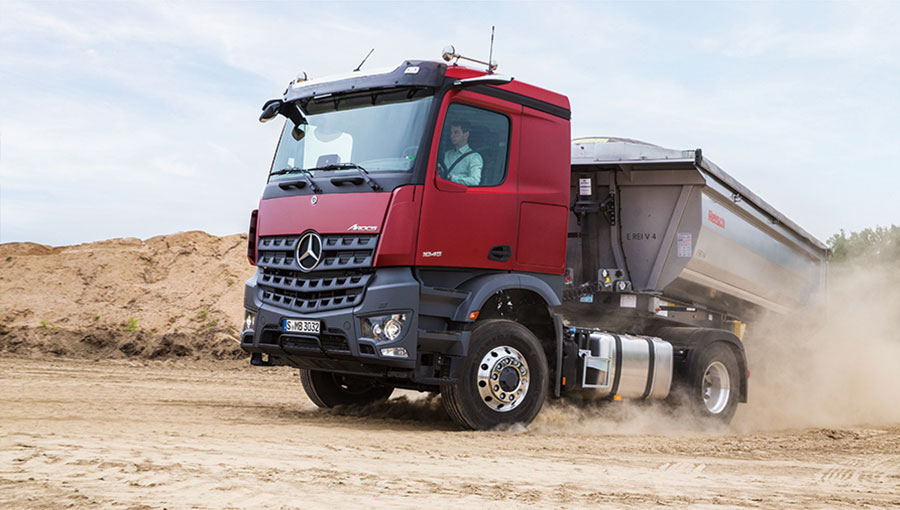 /static/active/2019315/style/mercedes-benz-trucks-5.jpg